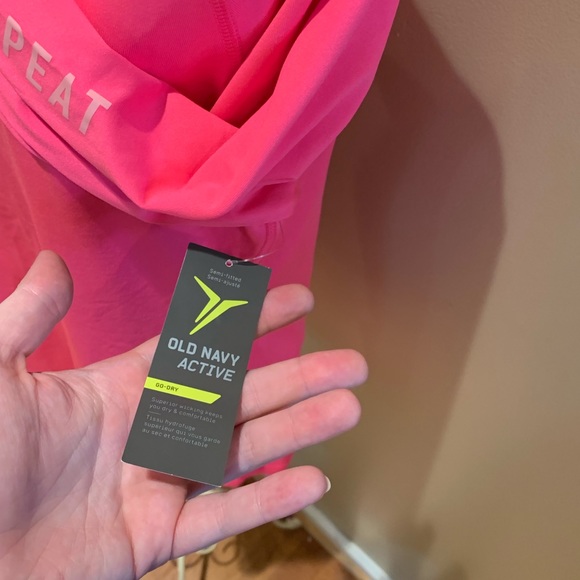 🎉NWT OLD NAVY ACTIVE Pink Quarter Zip - Small - Picture 6 of 8